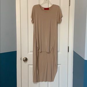 Akira high low tan top